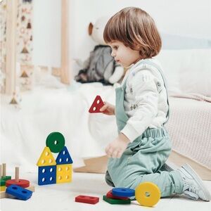 NWT EL BEBE Multicolor Green Geometry Puzzle for Kids